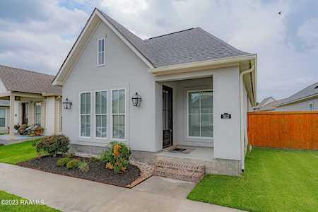 512 Bourdette Drive Lafayette, LA 70507