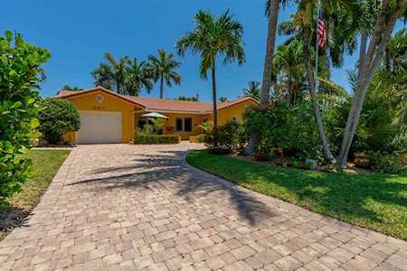 2211 NE 41st Street Lighthouse Point, FL 33064