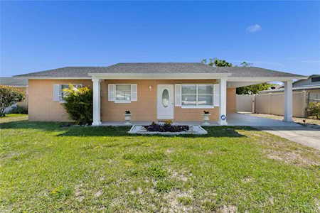 608 Clayton CIRCLE Winter Haven, FL 33880