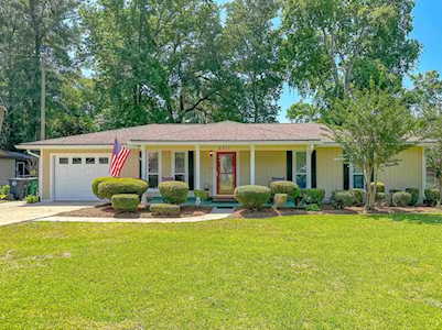 2017 Faulk Dr Tallahassee, FL 32303