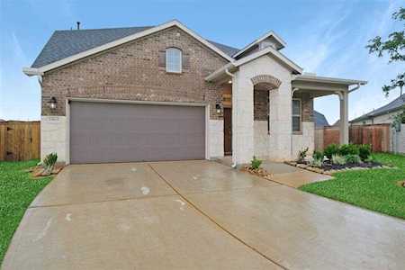 19815 Lone Paddock Tomball, TX 77377