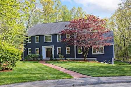 215 Farrington Lane Marlborough, MA 01752
