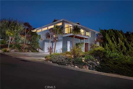 329 Dartmoor St Laguna Beach, CA 92651