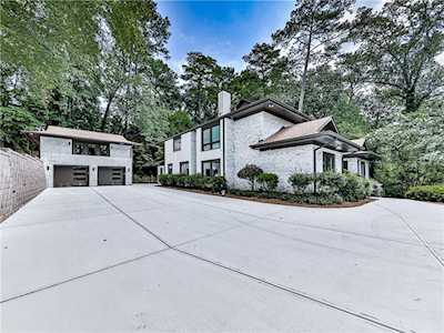 1075 Peachtree Battle Avenue NW Atlanta, GA 30327
