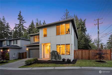 2306 NE 145th St Shoreline, WA 98155