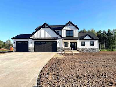 23246 Rocky Top Drive South Bend, IN 46628