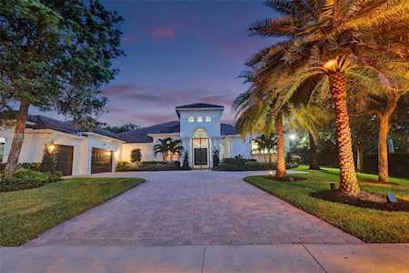 12922 Grand Oaks Dr Davie, FL 33330