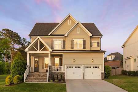 2804 Greenbank Mill Drive Fuquay Varina, NC 27526