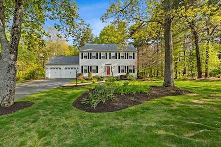 35 Stonebridge Way East Bridgewater, MA 02333
