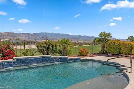 5240 Acqua Ln Pahrump, NV 89061