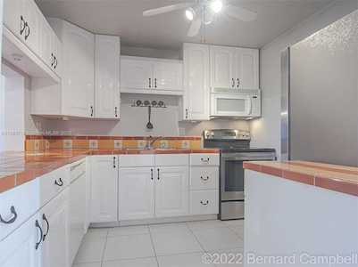 2304 S Cypress Bend Dr #611 Pompano Beach, FL 33069