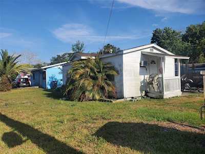 3990 54th Ave N St. Petersburg, FL 33714