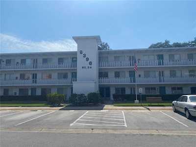 8396 111th St #305 Seminole, FL 33772