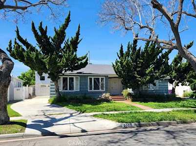2025 Rutgers Ave Long Beach, CA 90815