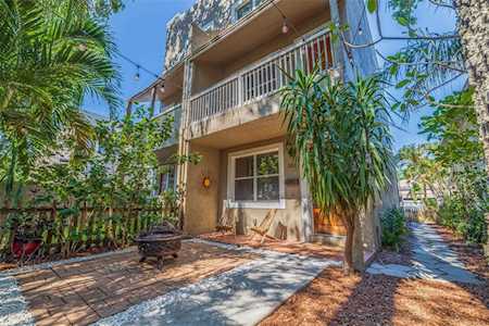 330 Lang Ct N #1 St. Petersburg, FL 33701
