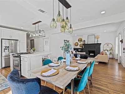 2200 Hurley Avenue Fort Worth, TX 76110