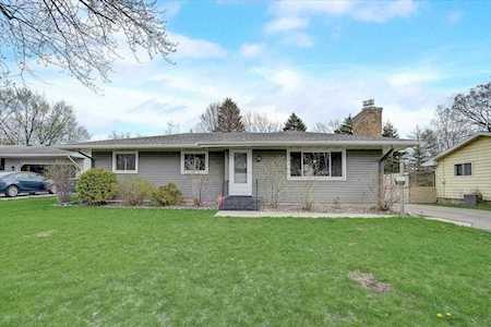 6812 Emerson Avenue N Brooklyn Center, MN 55430