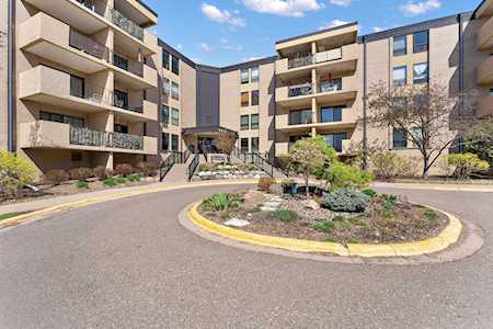6670 Vernon Avenue S #305 Edina, MN 55436