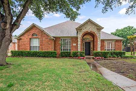 711 Saint Johns Drive Mansfield, TX 76063