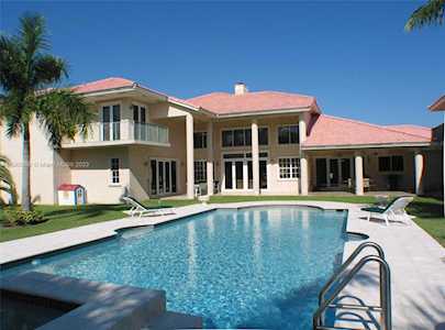 6290 SW 130th Ter Pinecrest, FL 33156