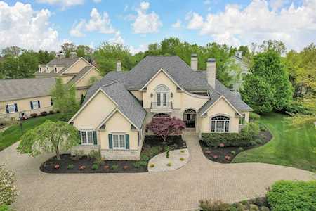 8983 Tartan Fields Drive Dublin, OH 43017