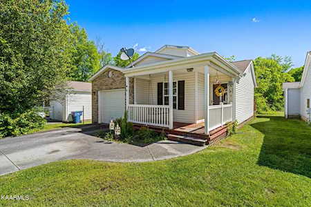 1724 Delmonte Way Knoxville, TN 37932