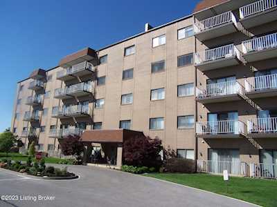 3030 Breckenridge Ln #111 Louisville, KY 40220