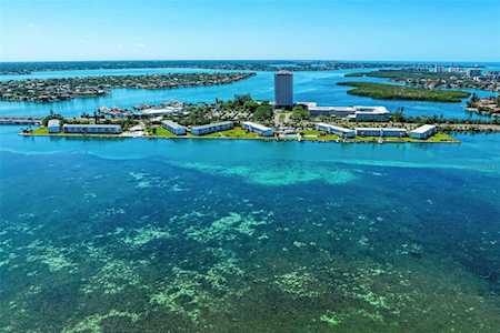 767 John Ringling Blvd #D 23 Sarasota, FL 34236