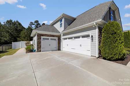 5751 Mcclintock Dr Denver, NC 28037