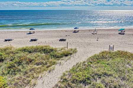 125 Ocean Avenue #310 Palm Beach Shores, FL 33404