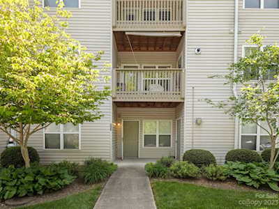 503 Carrington Place Arden, NC 28704