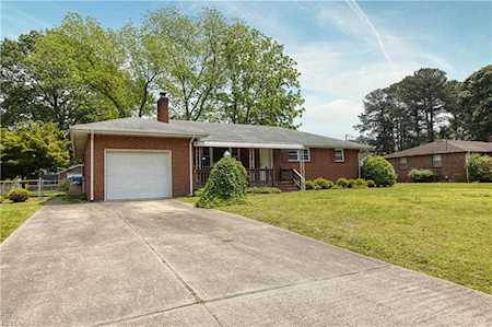 309 Lenore Trl Chesapeake, VA 23320