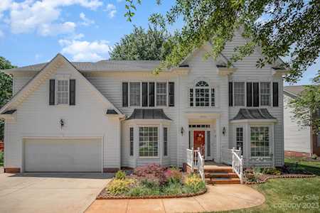 8806 Peppergrass Ln Waxhaw, NC 28173