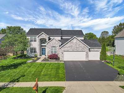 5727 Daisy Trail Drive Grove City, OH 43123