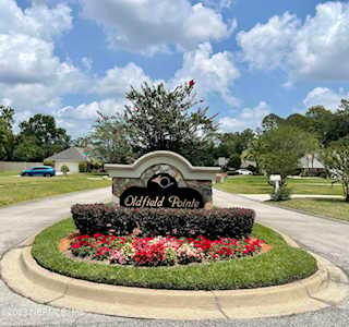 12135 Oldfield Point DR Jacksonville, FL 32223