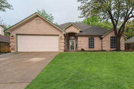 7021 Timberlane Drive North Richland Hills, TX 76182