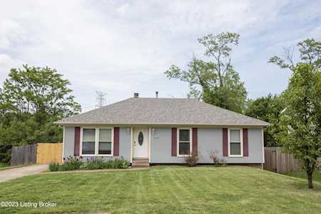5004 Stony Brook Dr Louisville, KY 40291