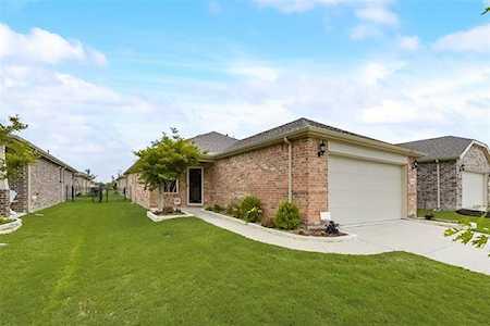 8842 Cantina Bay Lane Frisco, TX 75036