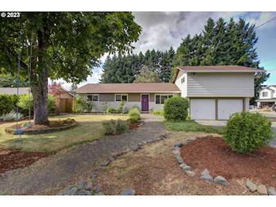 5806 NE 54th ST Vancouver, WA 98661
