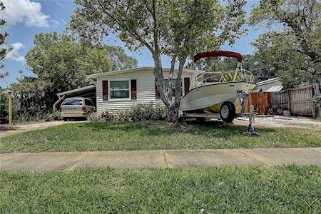 6161 103rd Ave N Pinellas Park, FL 33782