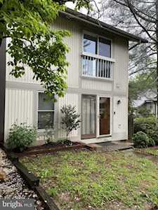 5528 Crossrail Ct Burke, VA 22015