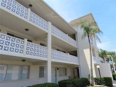 1235 S Highland Ave #4-204 Clearwater, FL 33756