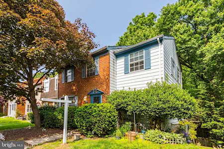 1653 Forest Hill Ct Crofton, MD 21114