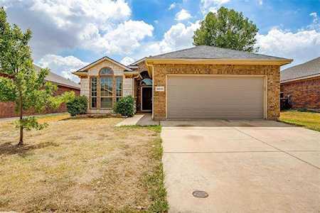 10840 Irish Glen Trail Fort Worth, TX 76052