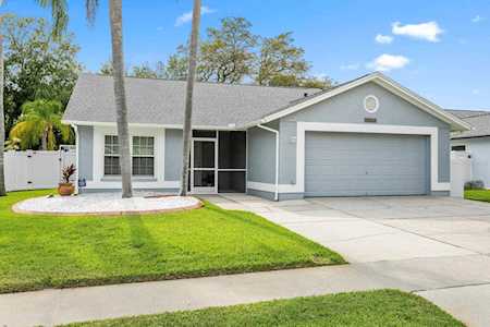 8816 Hampden Dr Tampa, FL 33626