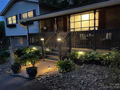 84 Pensacola Ave Arden, NC 28704