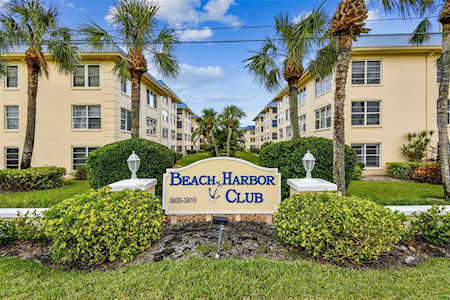 3810 Gulf of Mexico Dr #F102 Longboat Key, FL 34228