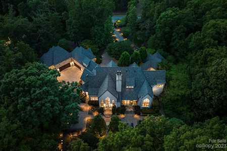 10320 Sweetleaf Place Charlotte, NC 28278