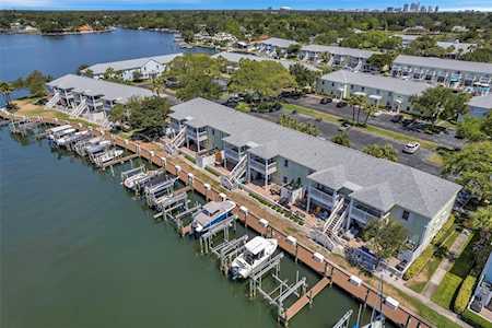 5037 Starfish Dr SE #F St. Petersburg, FL 33705