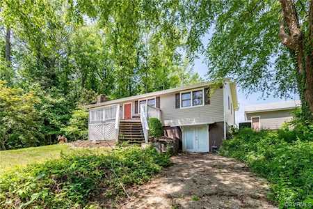 7129 Lakeshore Dr Quinton, VA 23141